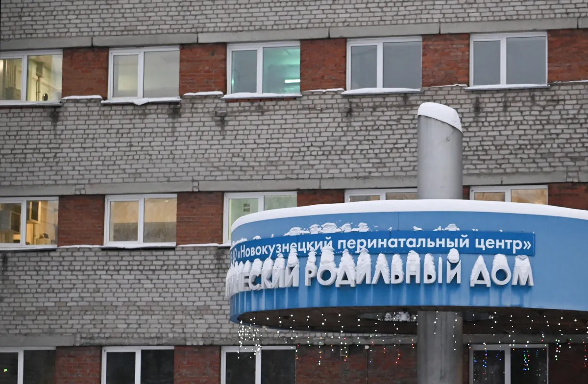 Po smrti devetih novorojenčkov v Sibiriji pridržali dva zdravnika