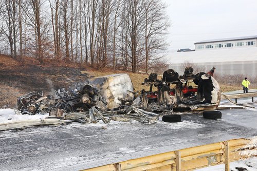 Prometna nesreča na štajerski avtocesti pri Slovenski Bistrici
