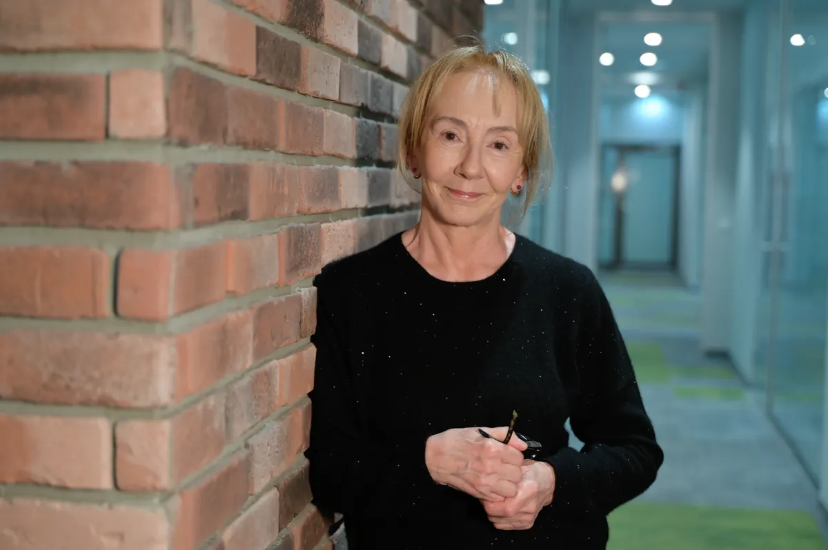 Silva Čušin o čarovniji in senci, ki hodi z njo