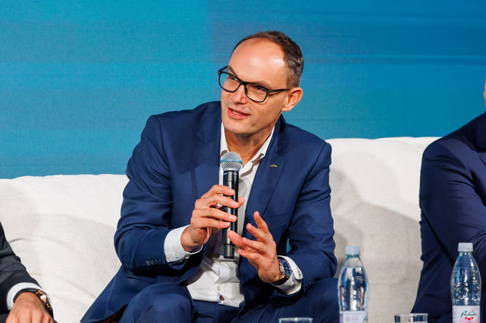 Inštitut 8. marec Demokratom očita prevaro volilcev. Logar: "Svoji ekipi sem rekel, da se tega ne gremo"