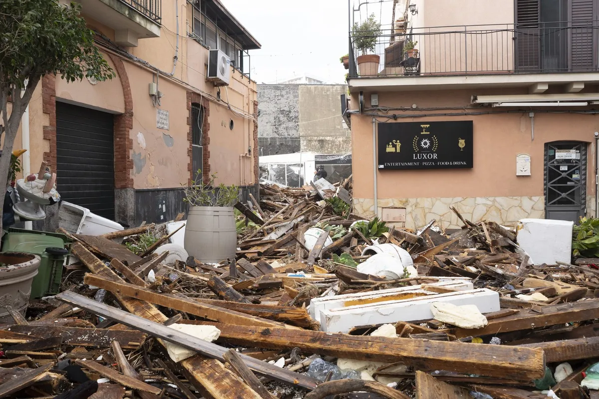 Milijardna škoda po neurjih, Sicilija razglasila izredno stanje