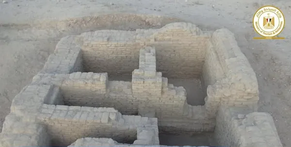 Egipčanski arheologi naleteli na spektakularno odkritje