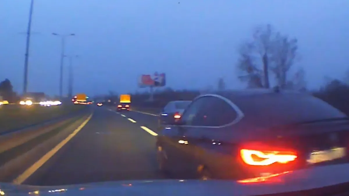 Videoposnetek prehitevanja na Hrvaškem, ki je razdelil splet (VIDEO)