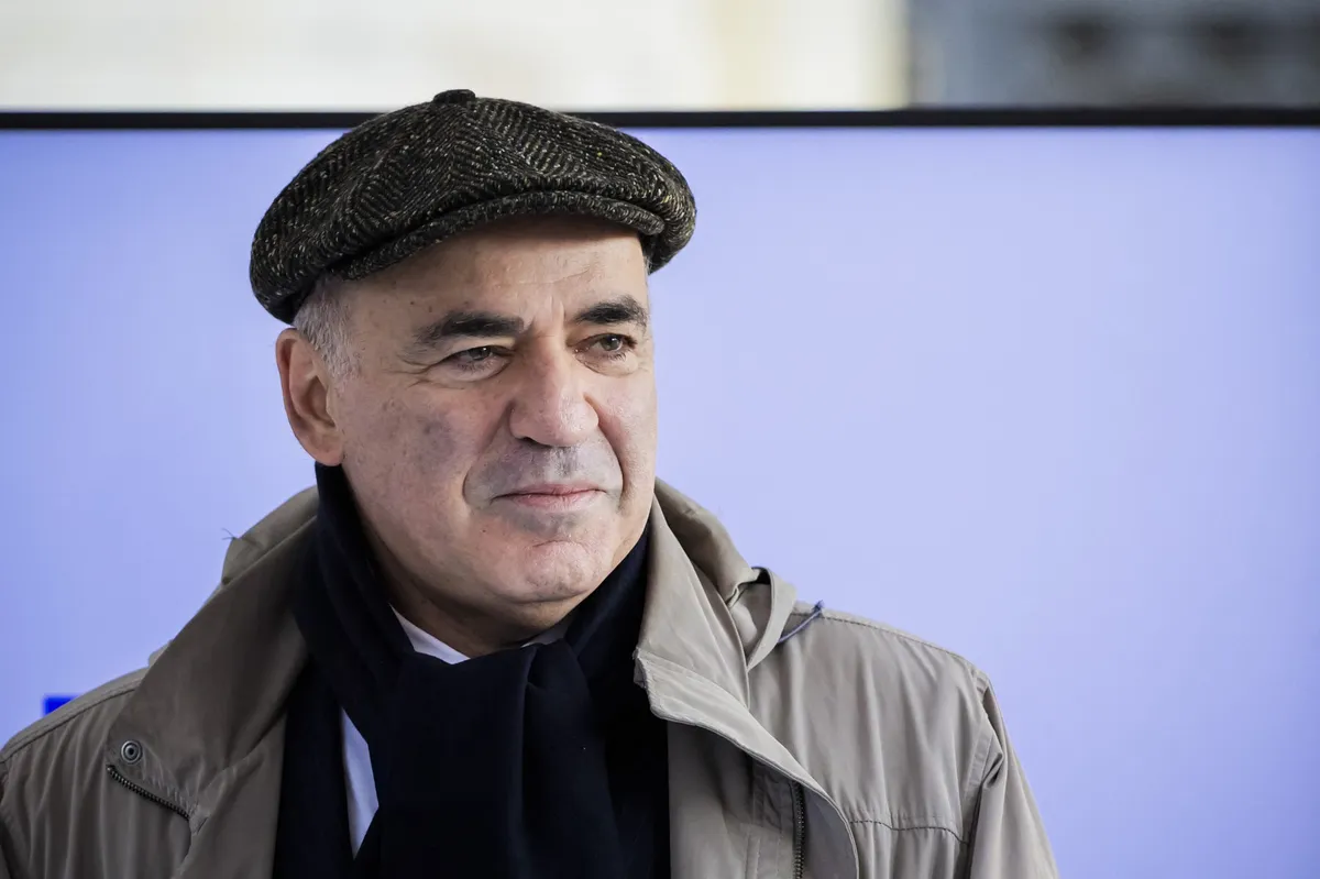 Kasparova opozorili, da je njegovo življenje v nevarnosti