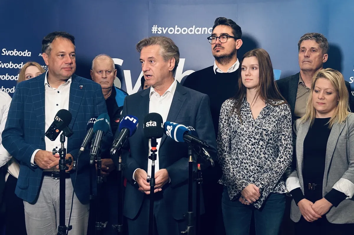 Golob po preobratu pri parlamentarni preiskavi: Ta vlada nima zaupanja ljudi