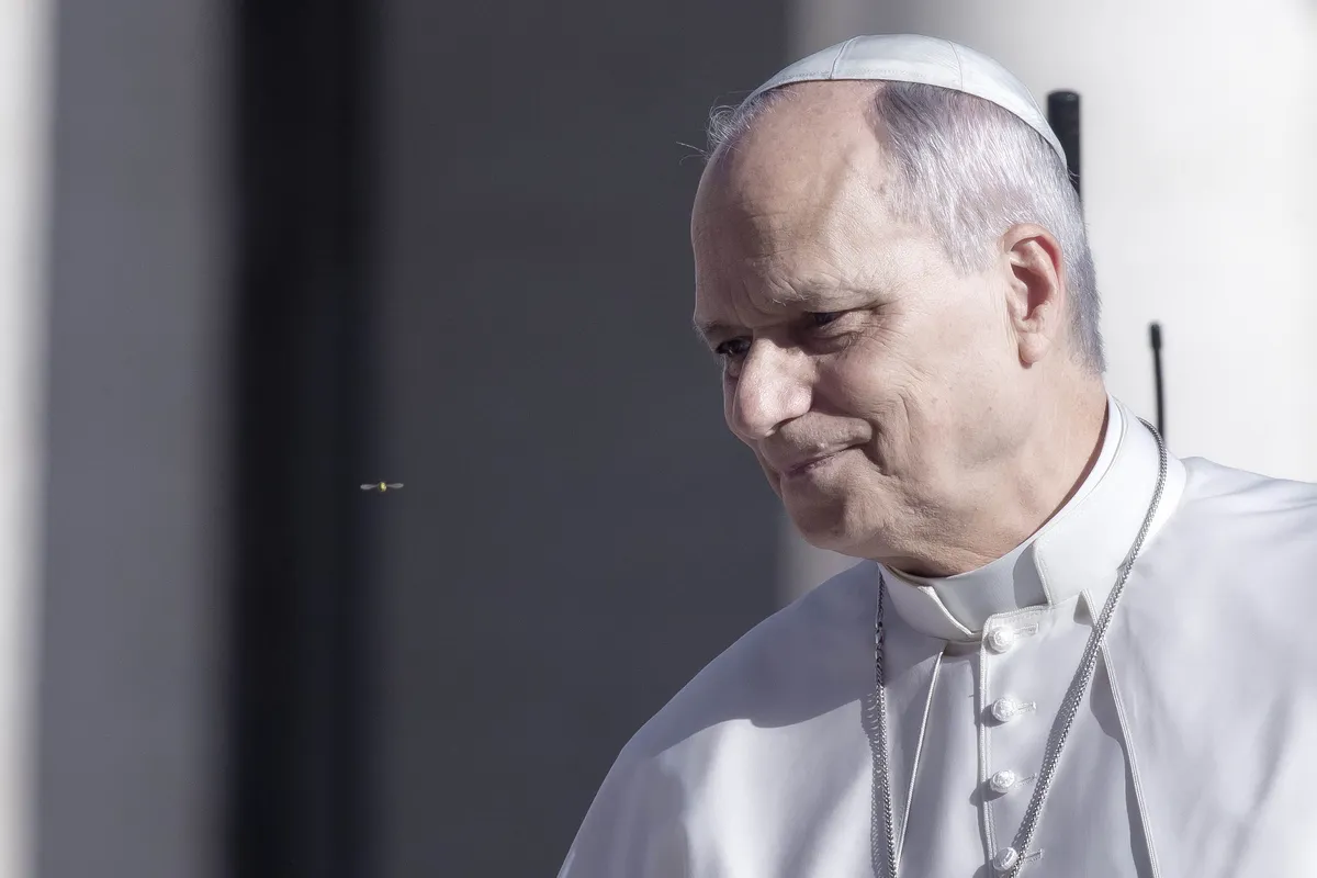 Papež Leon XIV. po operaciji na pljučih preživel mirno noč