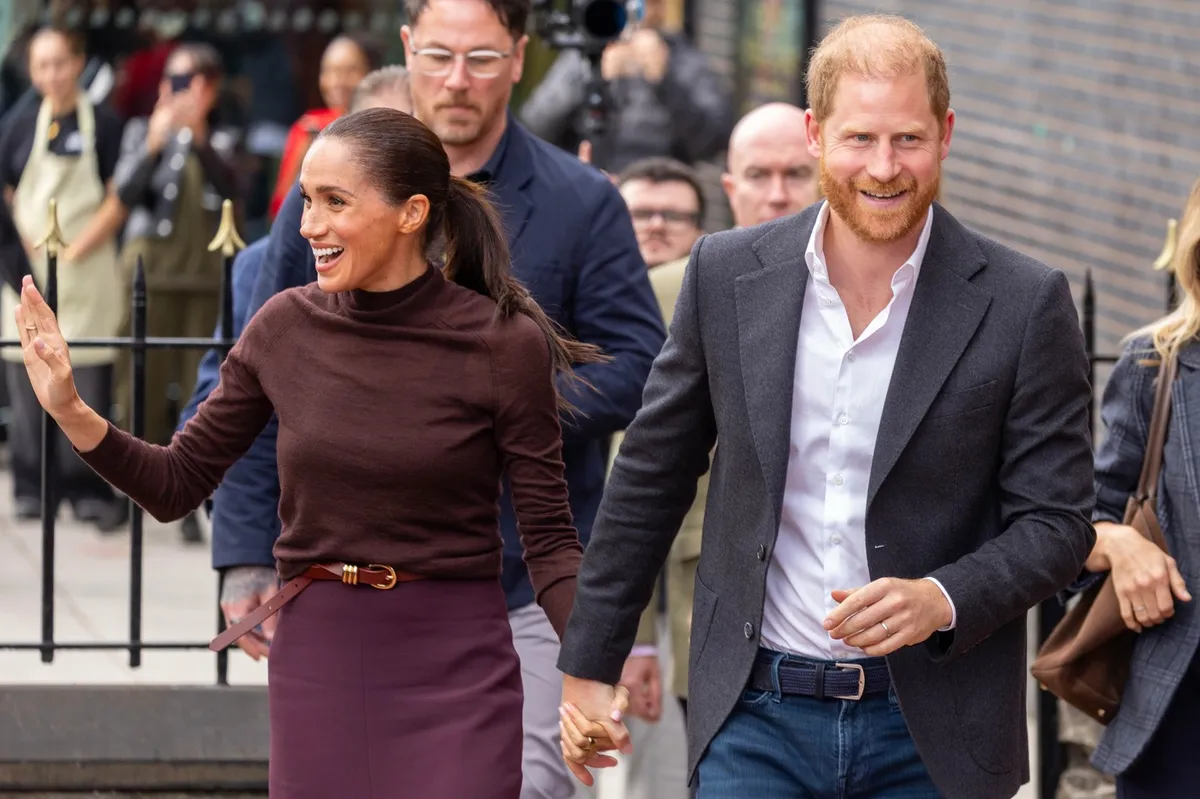Princ Harry in soproga Meghan Markle znova v središču pozornosti