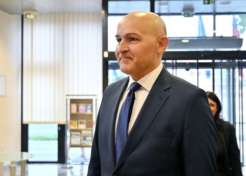 Borut Rončević, minister za izobraževanje