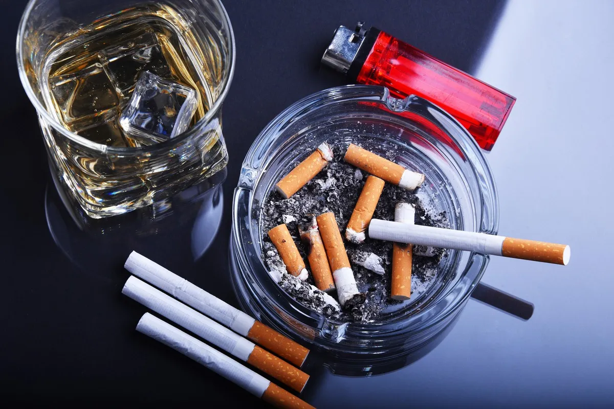 Rahljanje alkoholne in tobačne zakonodaje? Oglasili so se na NIJZ