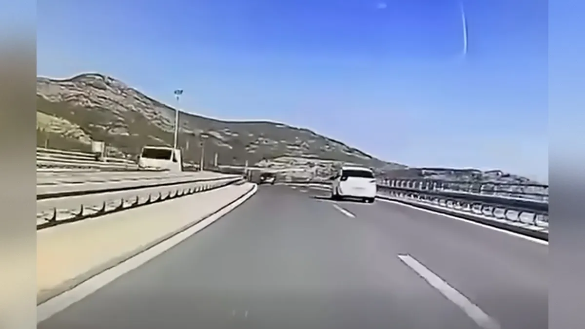 Po spletu zakrožil posnetek nevarne vožnje, odzivi se kar vrstijo