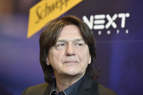 Na vilo Zdravka Čolića vrgli eksplozivno napravo