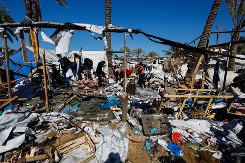 Izraelski napad na šotor v središču Gaze