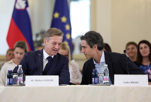 Slovenija, Ljubljana, 09.09.20255 Posvet o dolgotrajni oskrbi, politika, Luka Mesec, Robert Golob,