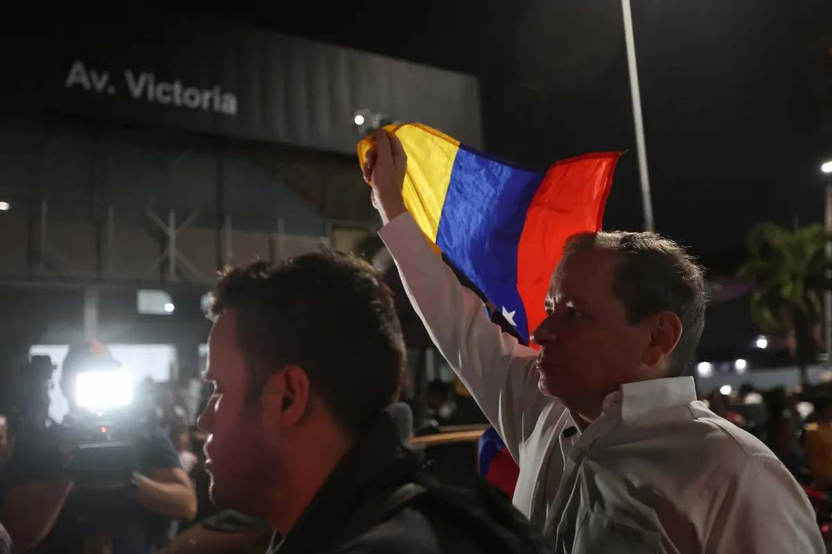 Vidnega venezuelskega opozicijskega politika "ugrabili" v Caracasu