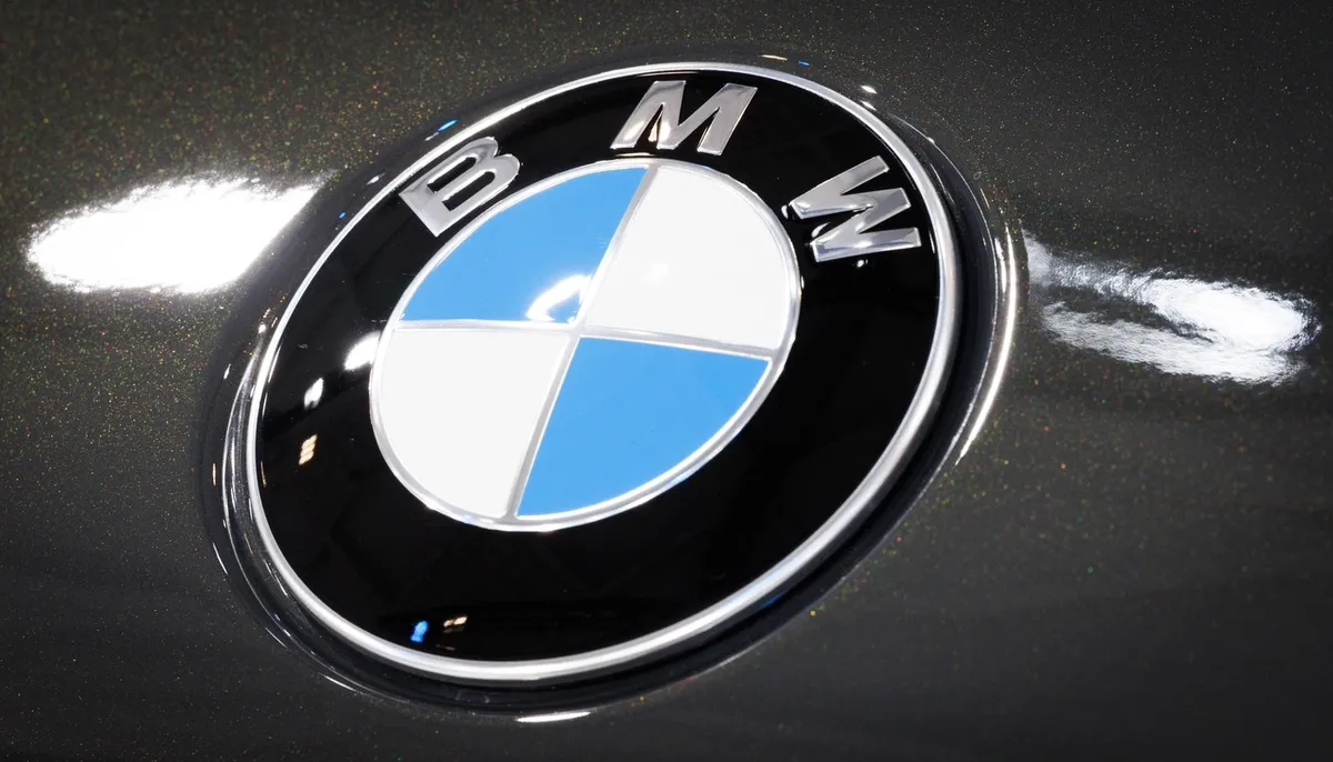 BMW odpoklical več sto tisoč vozil: objavljamo seznam odpoklicanih