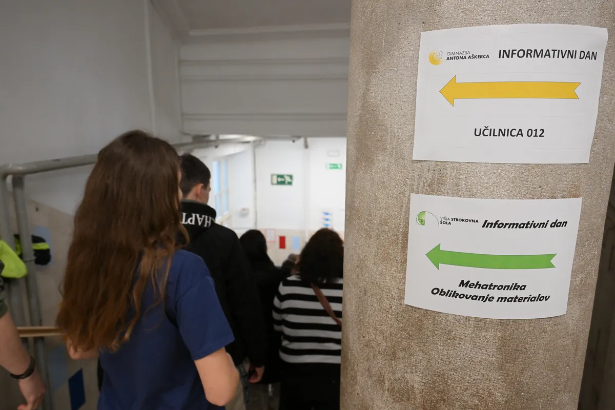 Fakultete in srednje šole odpirajo svoja vrata bodočim dijakom ter študentom