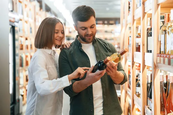 Kaj vaša najljubša vrsta vina razkriva o vas, po mnenju znanosti