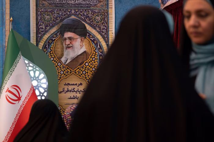 Iranski državni vrh se pripravlja na vojno in preživetje Islamske republike