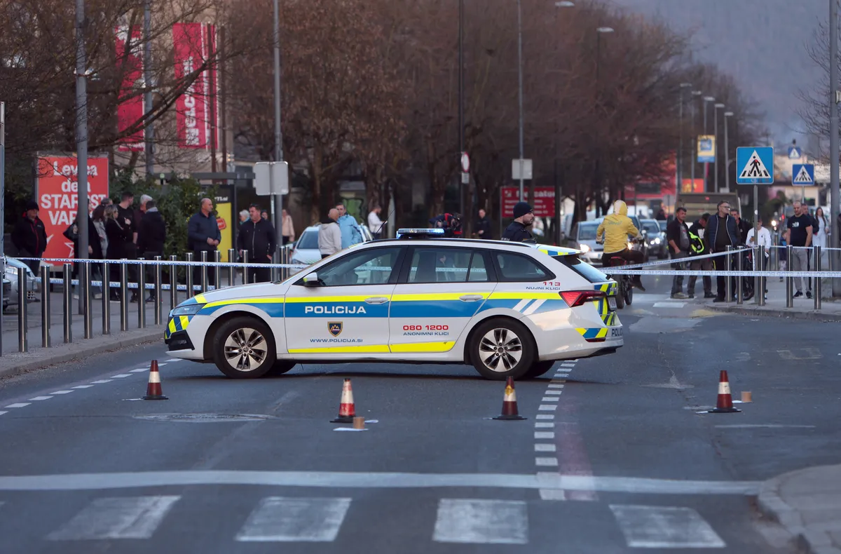 Policijsko streljanje na Fužinah naj bi tožilstvo preiskovalo kot sum uboja