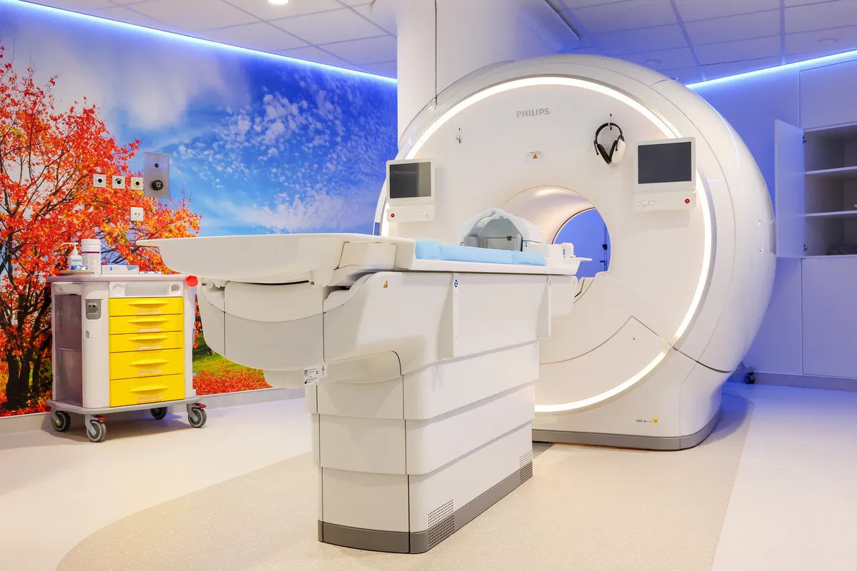 UKC Ljubljana dobil štiri nove naprave za magnetno resonanco