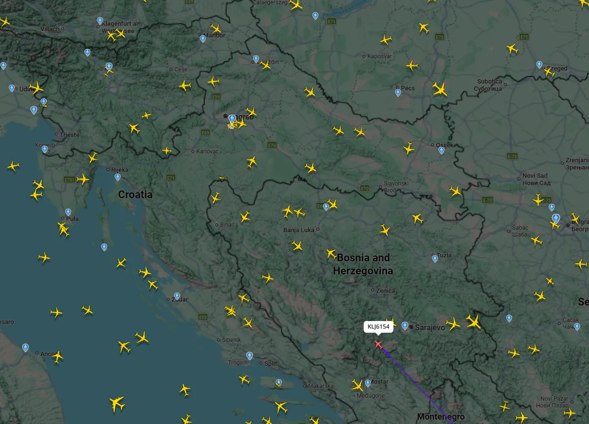 Tudi prvi dve letali iz Rijada letita proti Sloveniji