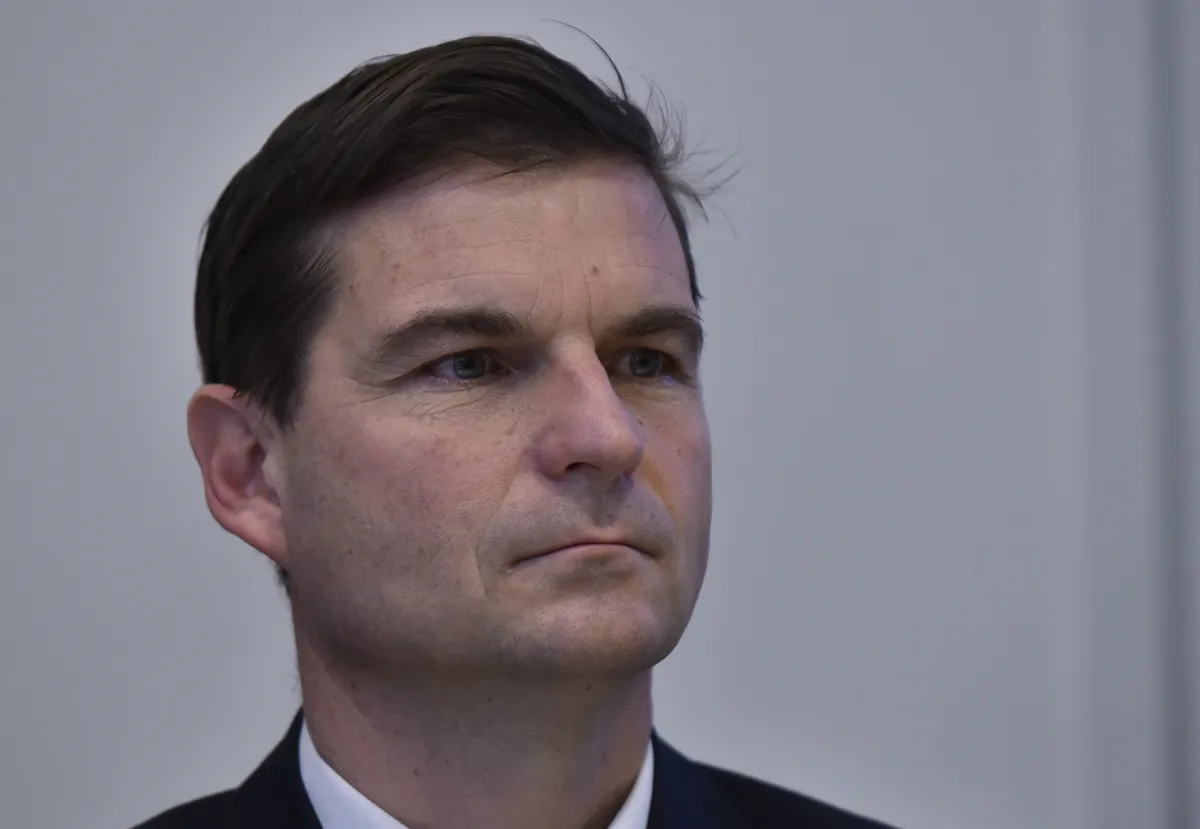 KPK pri ravnatelju, ki je zaposlil družinsko članico, ugotovil nasprotje interesov