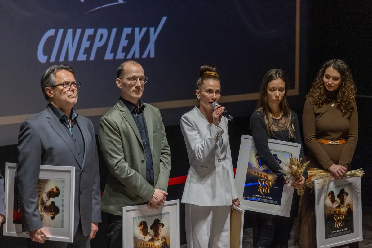 Za zgodovinski film o dogodkih po drugi svetovni vojni prva zlata rola