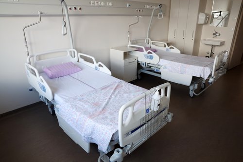 Prenovljene sobe v UKC Ljubljana