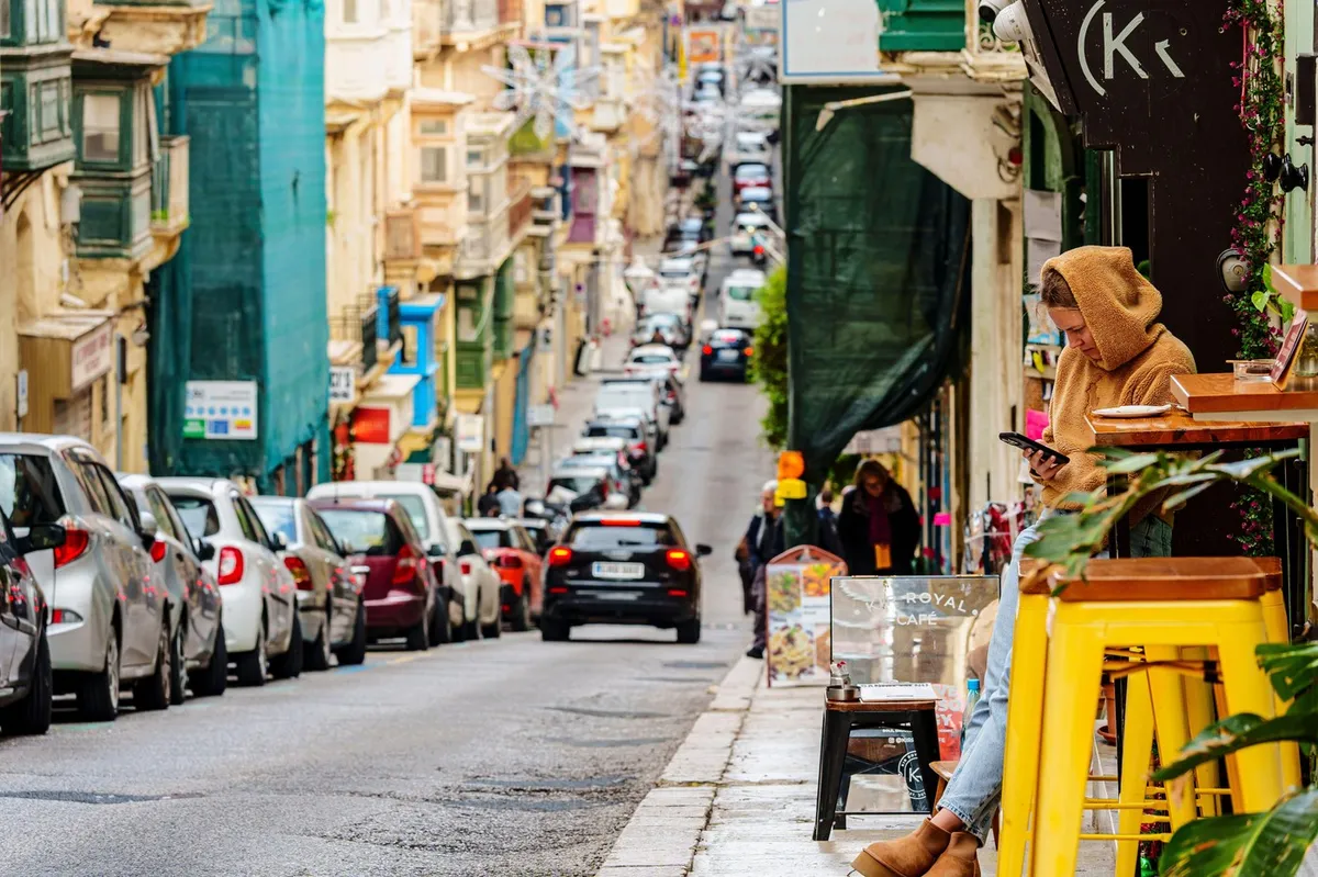 Evropska država ponuja 25.000 evrov voznikom, ki se za pet let odpovejo dovoljenju