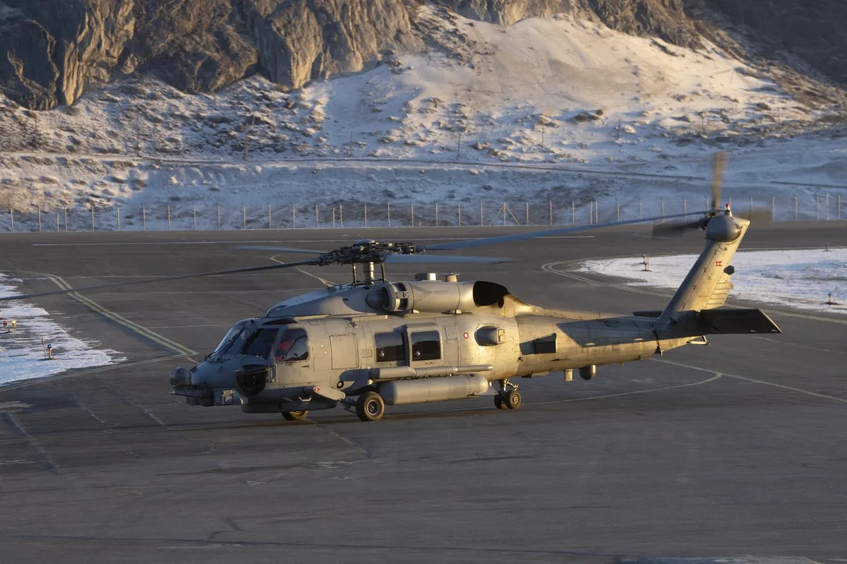 Danska je bila v primeru napada ZDA pripravljena uničiti letališča na Grenlandiji