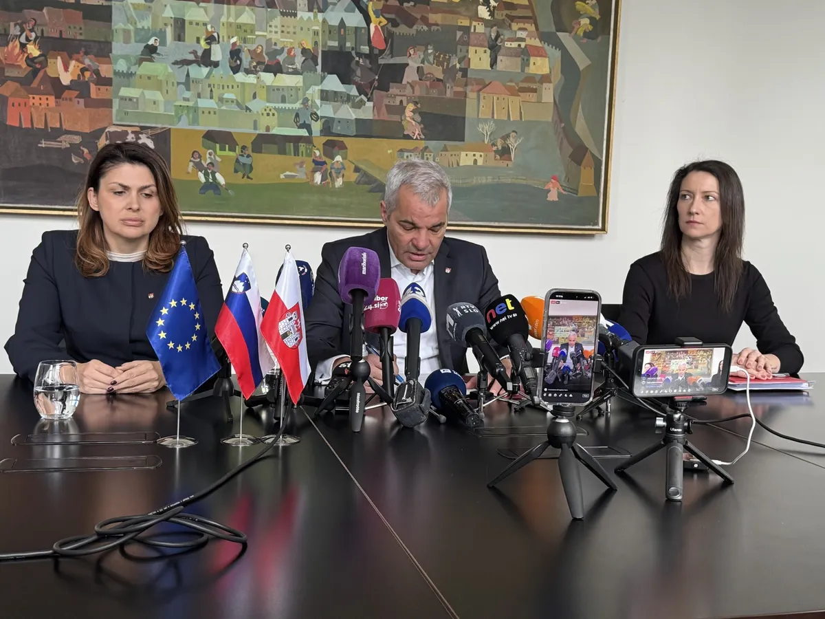 Arsenovič naj bi zahteval plačilo donacije občinskemu podjetju. "Župan nikoli ničesar ne zahteva"