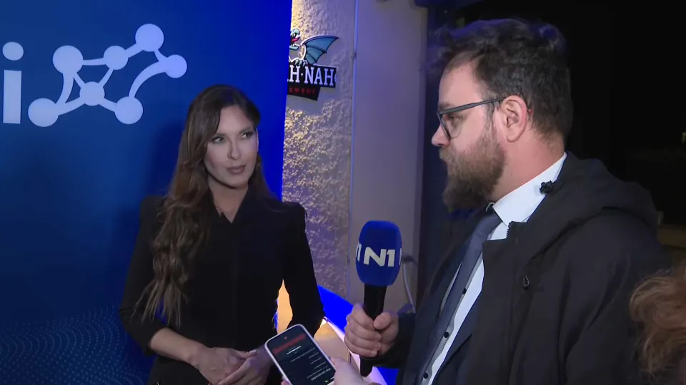 Prvi odzivi Logarjevih Demokratov, ki bi lahko bili jeziček na tehtnici: Verjetno bomo v opoziciji (VIDEO)