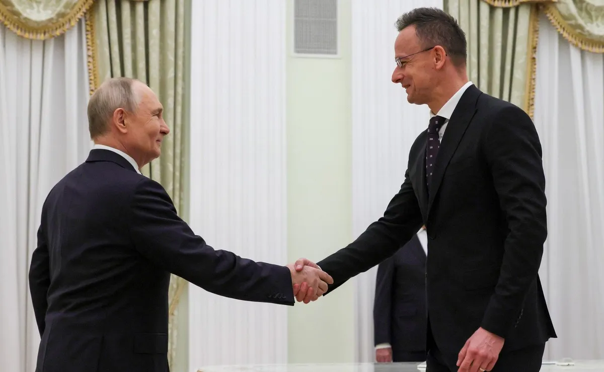 Budimpešta naj bi Moskvi izdajala zaupne informacije o sestankih članic EU