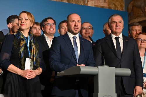 Člani strank NSi, SLS, in Fokus