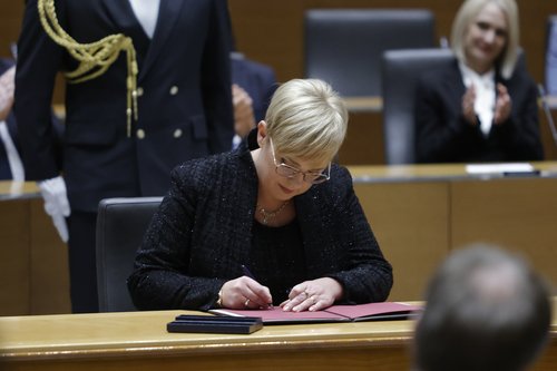 Nataša Pirc Musar je prisegla