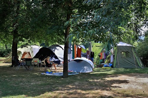 Poletje,voda,turizem,kamping,šotor,vročina,narava