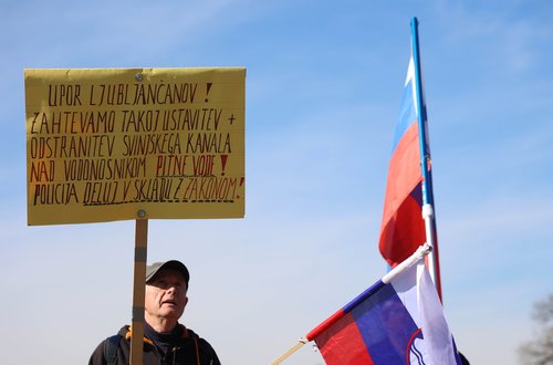 Protest proti kanalu C0