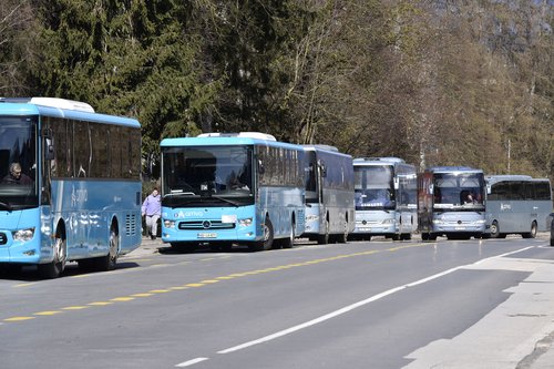 Avtobus,postaja,Kranj,arriva,bus,prevoz,javni,cesta