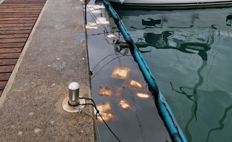 razlitje nafte v izoli