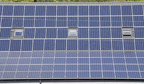 Sonène celice streha stavba energetika