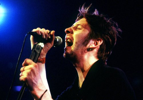 Shane MacGowan, pevec, glasbenik, smrt