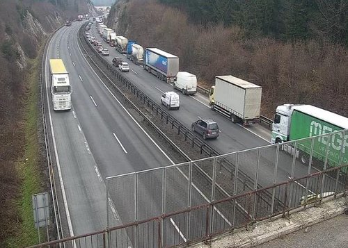 prometna nesreča, primorska avtocesta, gneča, zastoji