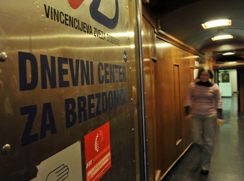 dnevni center, brezdomci, plečnikov prehod