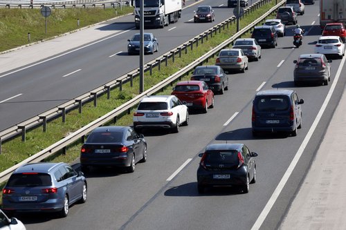 Prometni zastoj na Ljubljanski obvoznici
