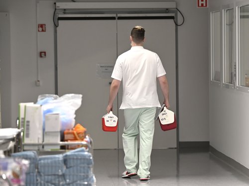 UKC, medicinske sestre, zdravstveni delavec