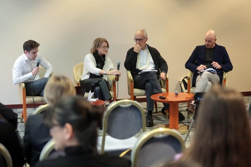 Okrogla miza o ustavnih spremembah za imenovanje sodnikov