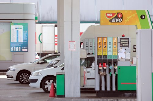 bencinska črpalka, bencin, gorivo, Mol