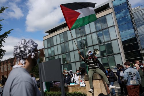 protesti študentov v oxfordu