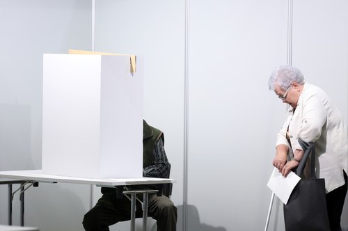 Evropske volitve, glasovanje, volišča