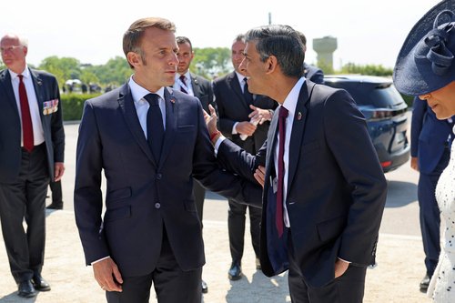 slovesnost ob dnevu D v Normandiji